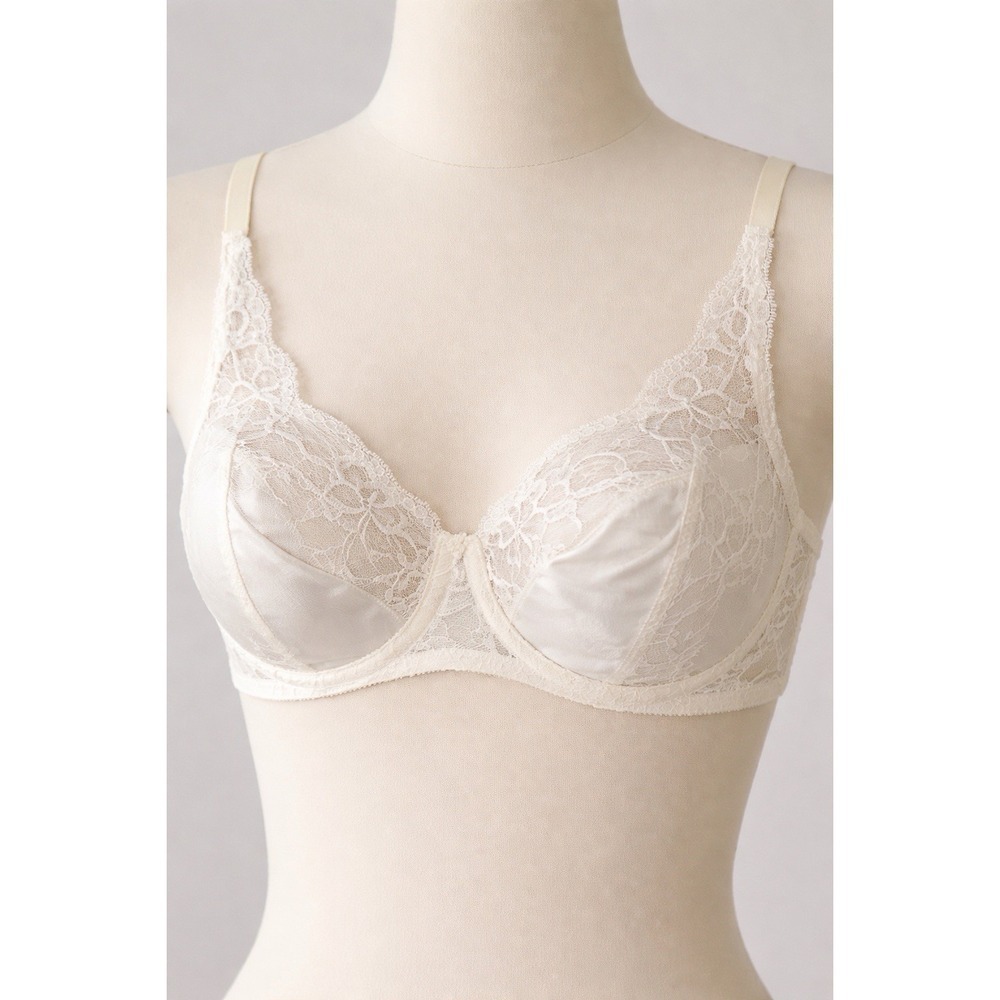 Vintage Lilyette Bra 34D Ivory Lace NOS Deadstock 1980s Underwire NWT